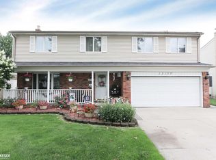 13177 Nantucket Dr, Sterling Heights, MI