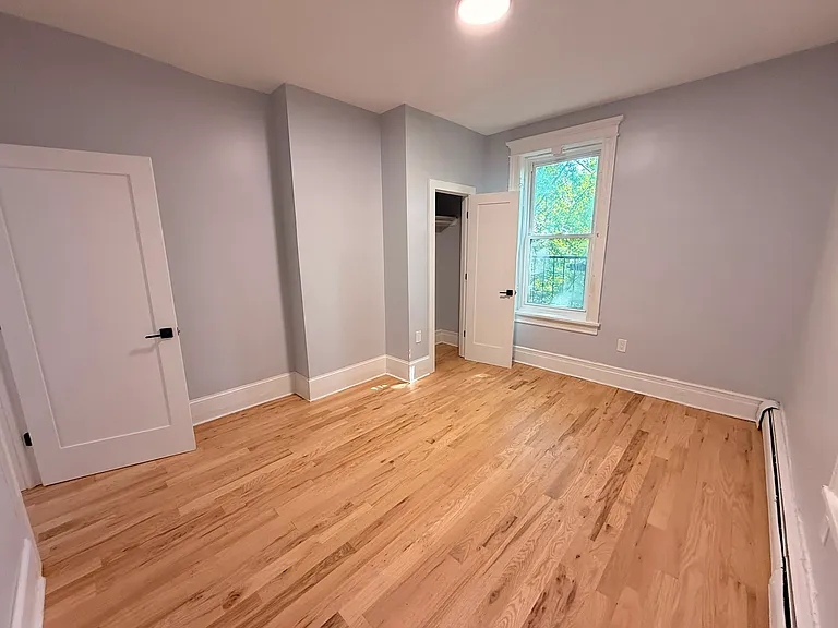 81 Bostwick Ave #29E — Photo 4