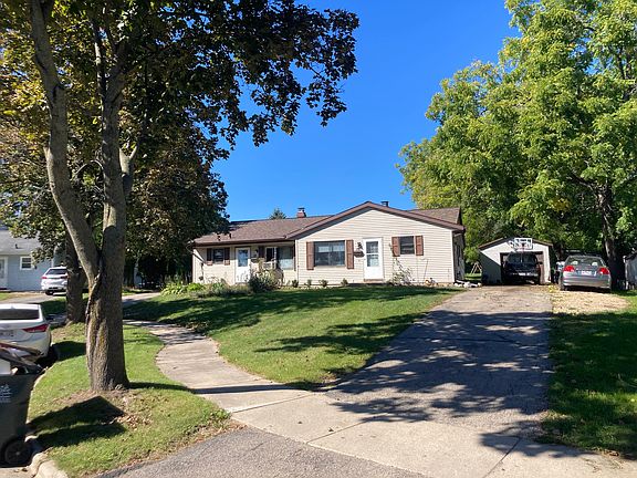 12 Morrow is the Left side of Duplex