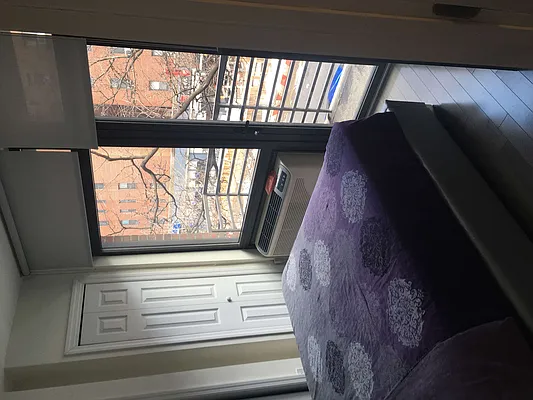 Rented by Dan Shlomo, LREB | media 56