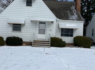 25651 Farringdon Ave, Euclid, OH 44132