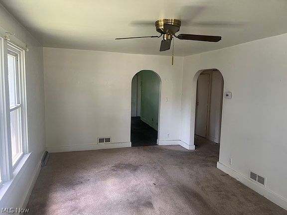 5th image of 91 N 22nd St