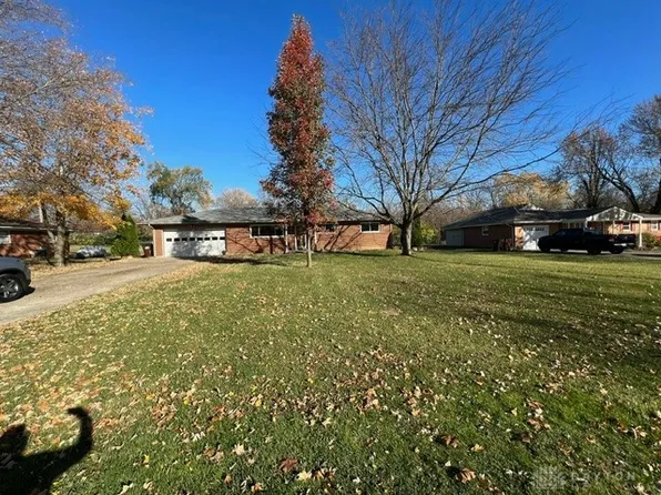 8415 Hoover Ct, Middletown, OH 45042