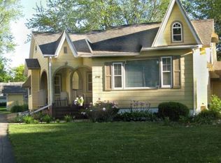 2743 Bever Ave SE, Cedar Rapids, IA 52403