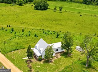 135 Keens Crossing Rd, Adrian, GA 31002