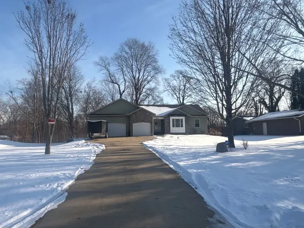 4431 Terra Ln, Saint Joseph, MI 49085