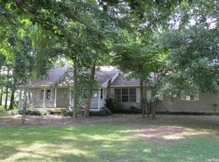 4110 Big Buck Rd, Trezevant, TN 38258