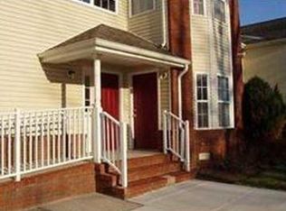 159 Forest Dr, Piscataway, NJ 08854