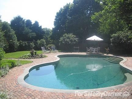 Swimming Pool
						:
						Brick Decking with Flagstone Coping
Well landscaped private space
