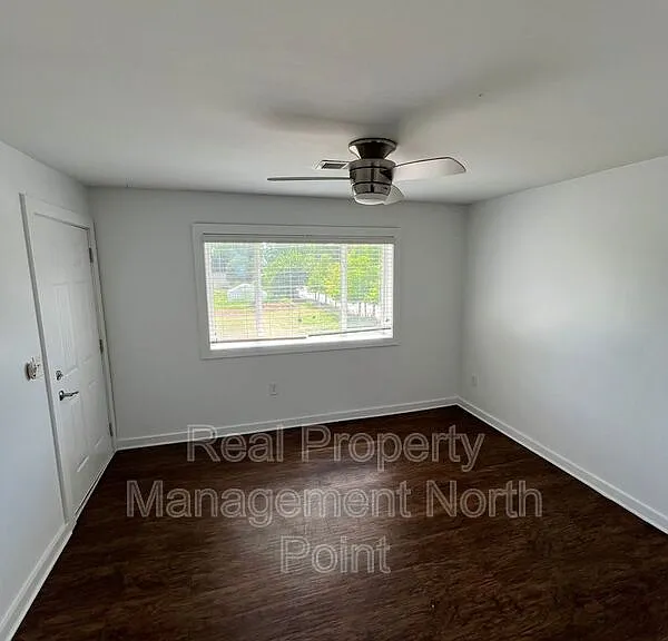 1145 Lucile Ave SW #2 — Photo 8