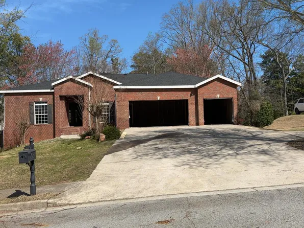8828 Patricia Rose, Douglasville, GA 30134