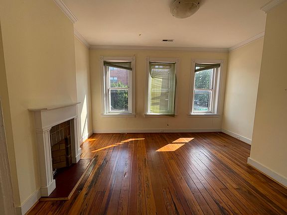 3rd image of 222 W Marshall St APT B