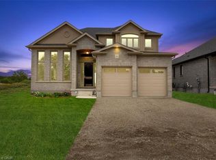 21 Sycamore Dr N, Tillsonburg, ON N4G 5R9