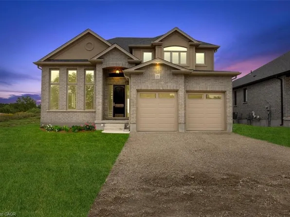21 Sycamore Dr N, Tillsonburg, ON N4G 5R9