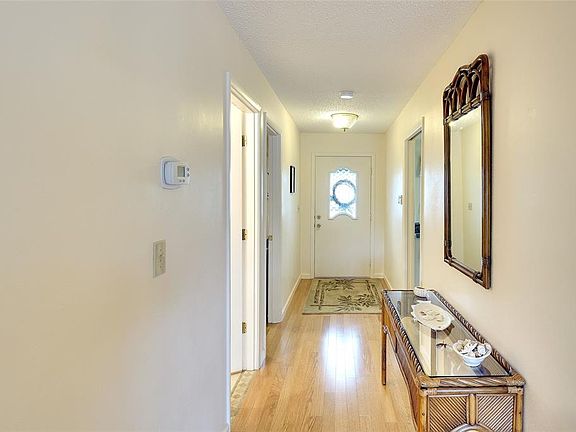 4th image of 6004 VIVIENDA DRIVE #8
