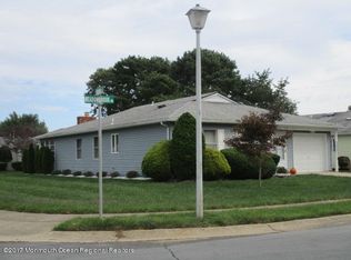 120 Meadowbrook Rd, Brick, NJ 08723