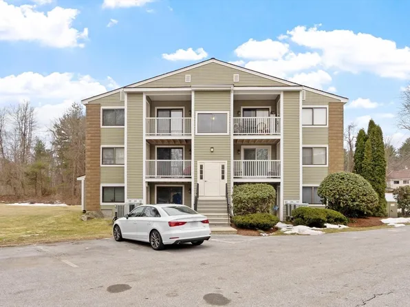 3 Bridgeview Cres #58, Tyngsboro, MA 01879