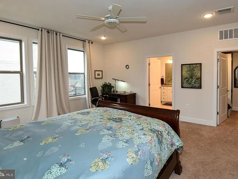 23610 Havelock Walk Ter — Photo 20