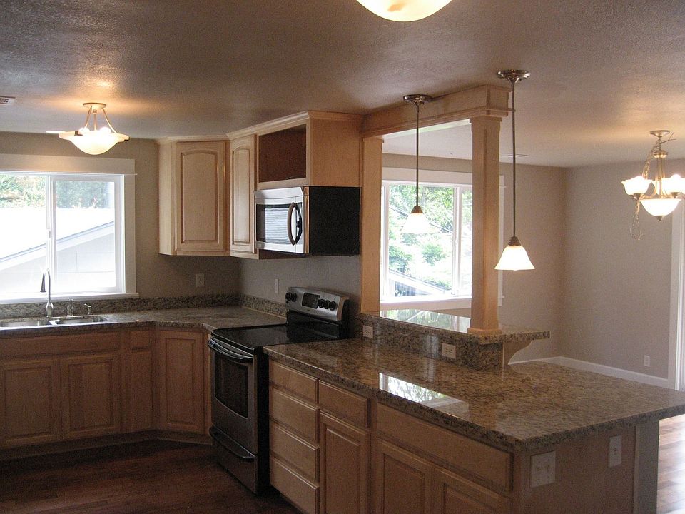 Gourmet Kitchen