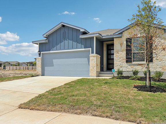 5th image of 11535 Mustang Grove