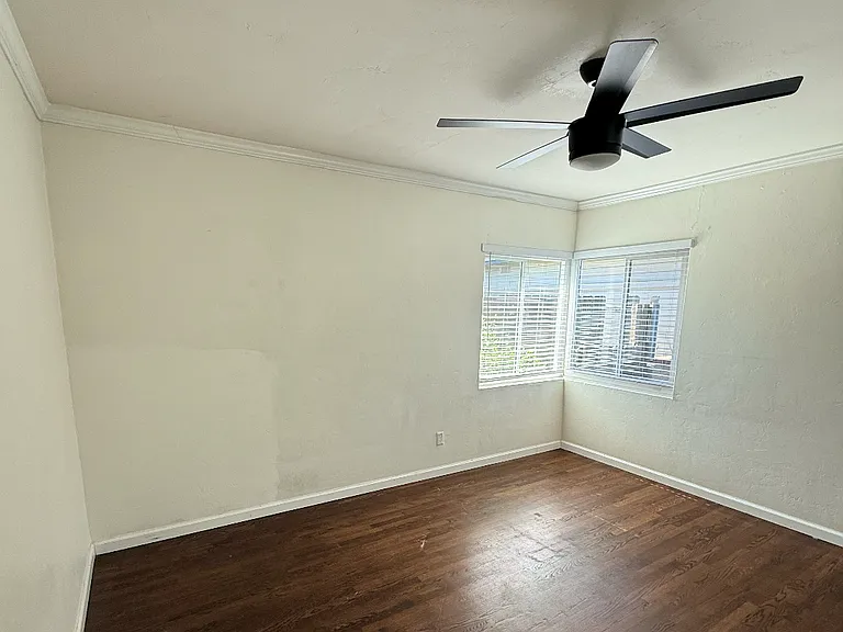 5203 E Falls View Dr — Photo 13
