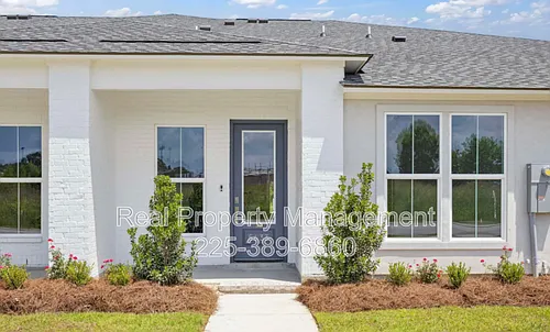5633 Emmie Dr Photo 1