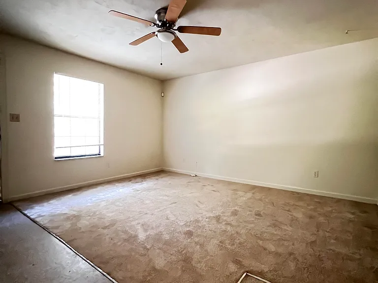5674 Lumberjack Ln — Photo 14