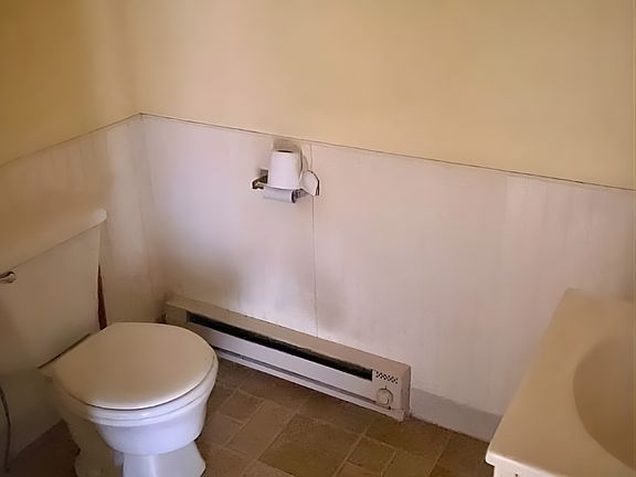 5th image of 17 Box St #2