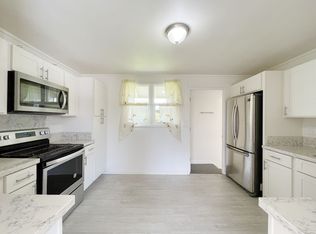 335 Oneawa St, Kailua, HI 96734