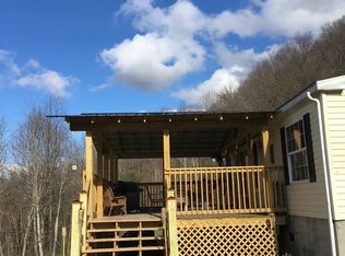 167 Burton Rd, Narrows, VA 24124