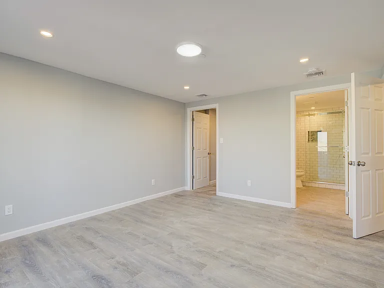 46 Kentucky St #1 — Photo 44