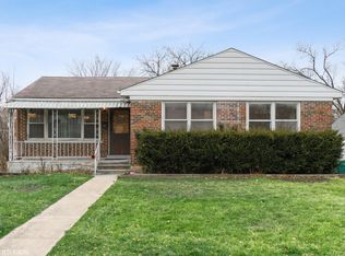 44 Westend Ave, Westmont, IL