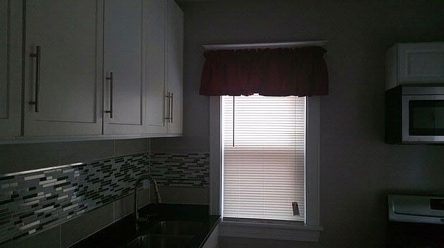 2nd image of 950 N Hamlin Ave #2