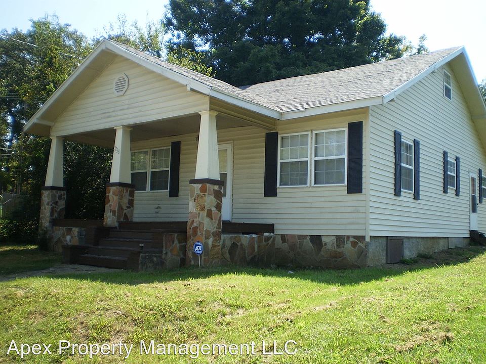 1st image of 3238 Shields Ave
