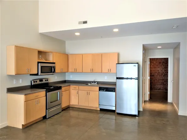 2222 Gravois Ave APT L, Saint Louis, MO 63104