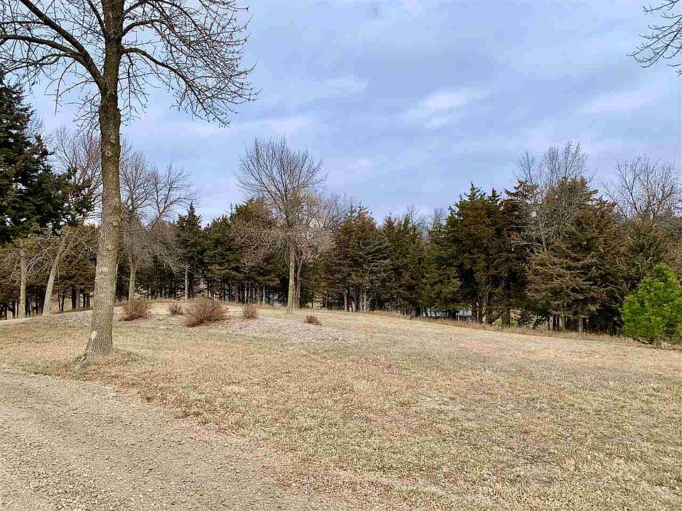 2nd image of 110 Timber Dr