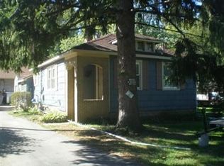 1821 E Elm St, Griffith, IN 46319