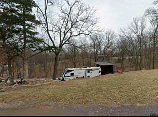 21004 N Blazing Star Ct, Unionville, MO 63565