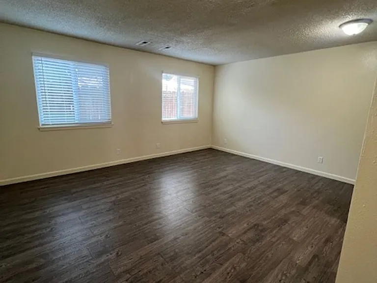 The Loft Apartments — Photo 69