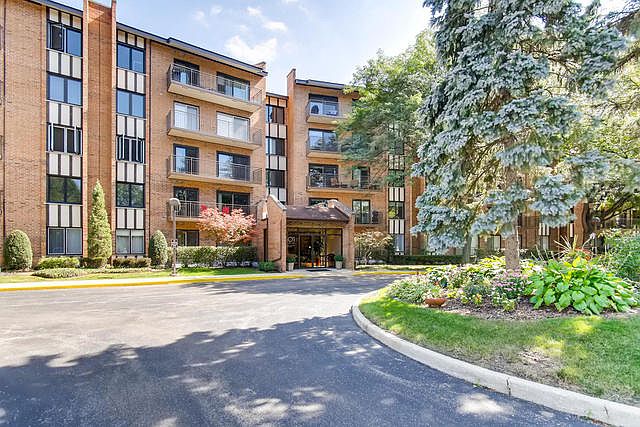 1st image of 601 Lake Hinsdale Dr APT 102