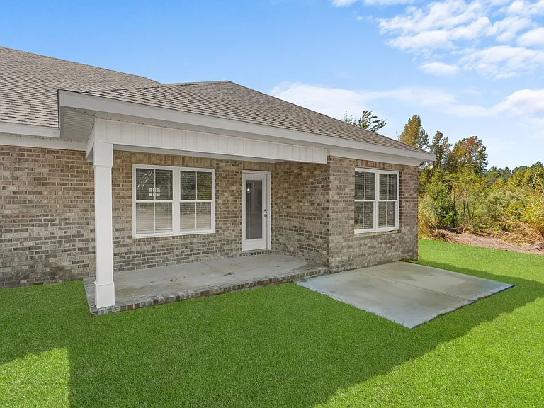 303 Latitude Ln — Photo 27
