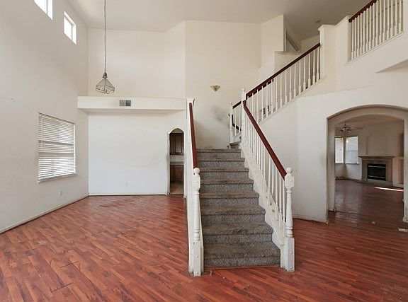 2nd image of 3972 Black Butte Cir