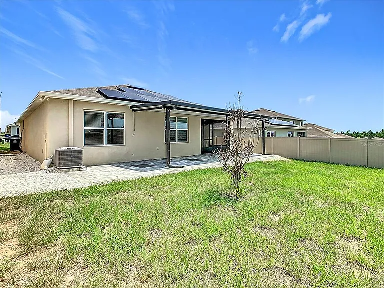 2000 Chickasaw Blvd — Photo 54