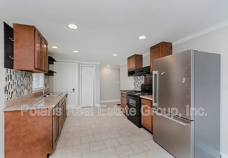 6222 Kingsley Dr — Photo 11