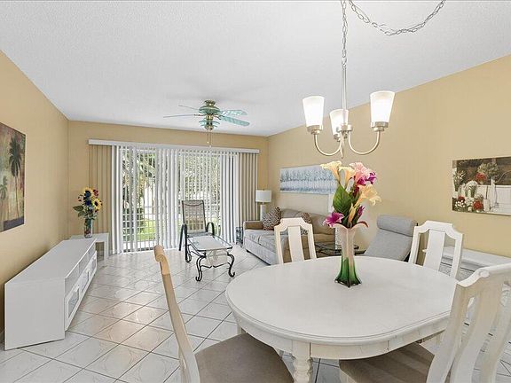 4th image of 4321 NW 16TH Street #C202