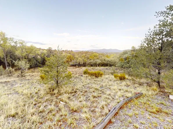 Half Moon Cir, Silver City, NM 88061