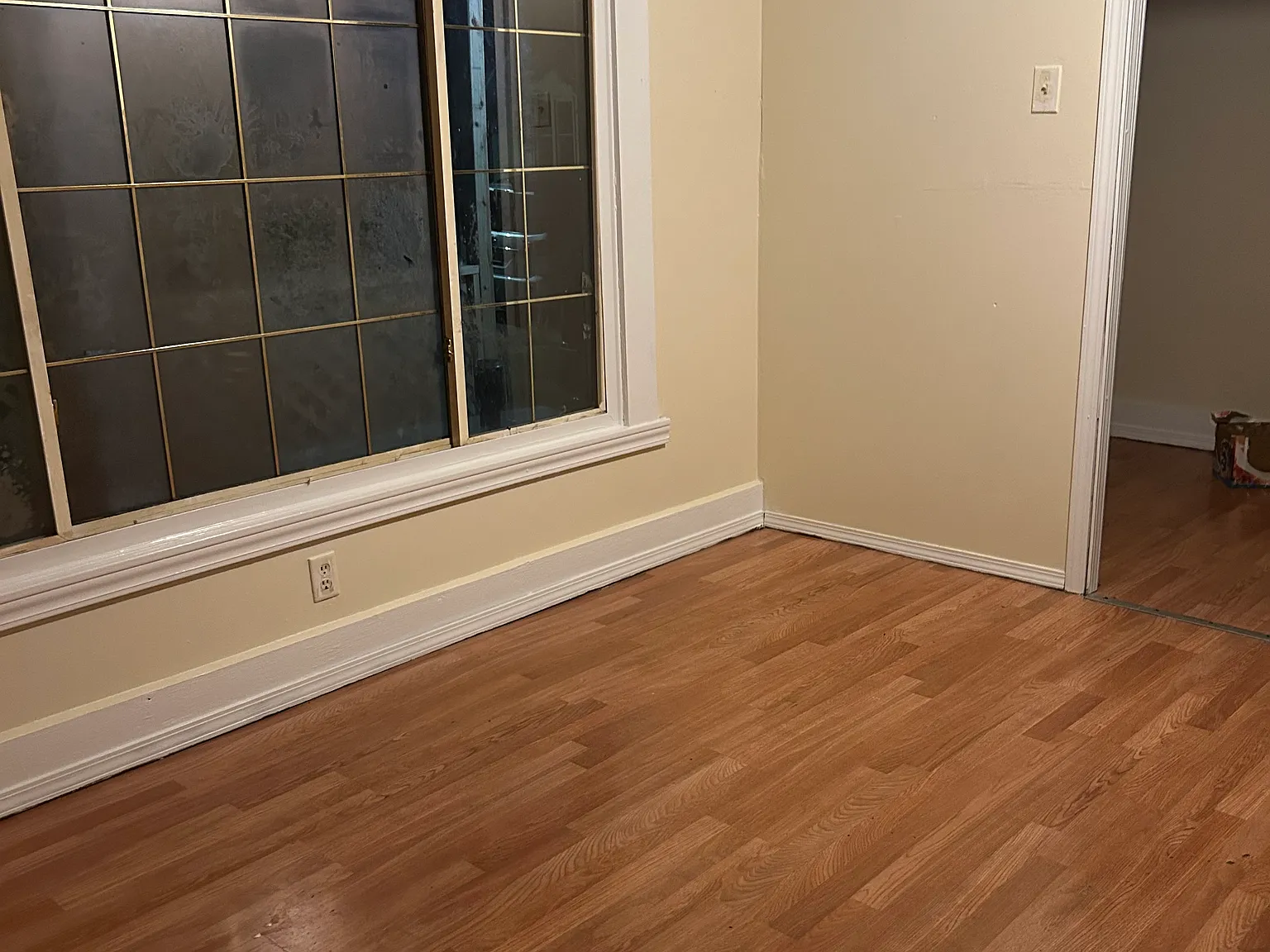 3 bed, 1512 sqft, $795 — Photo 2