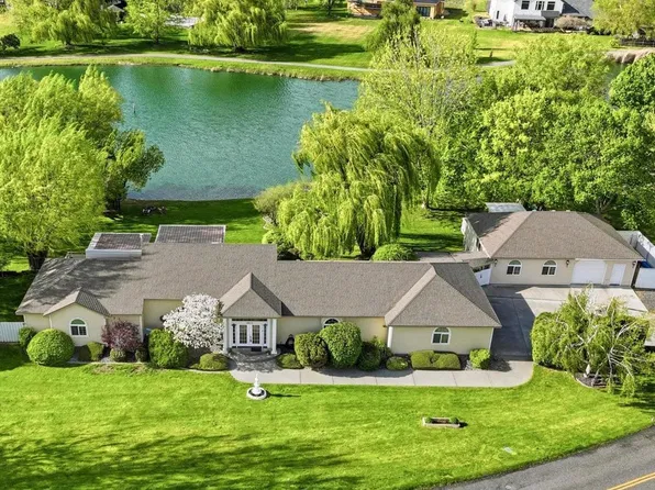 3413 Eastlake Dr, West Richland, WA 99353