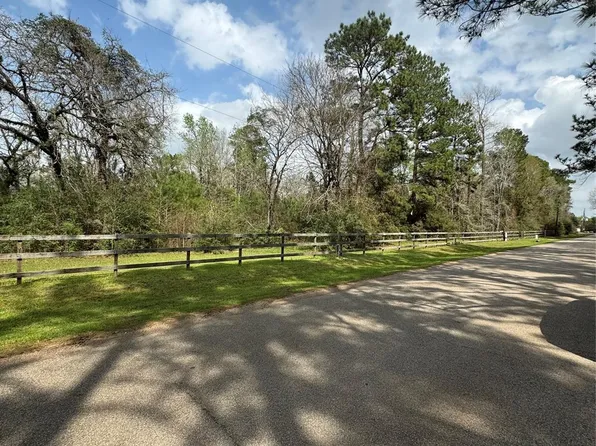 3102 Wilderness Way, Montgomery, TX 77316