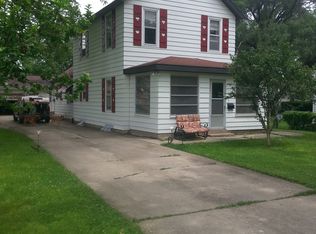 1542 Ottawa Ave, Ottawa, IL 61350